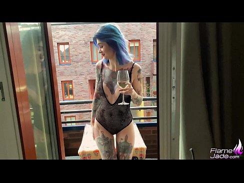 ❤️ Una noia tremenda xuclant amb un glop i follant apassionadament sota el cel obert ❌ Vídeo porno al ca.yourxxxvideos.ru ❌️❤